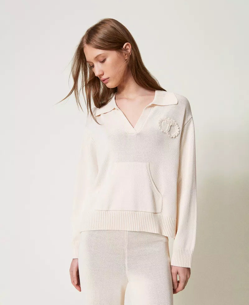 Pullover aus Baumwollmischung mit Häkelpatch