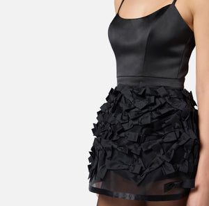 Kleid aus Duchesse mit Satin-Schleifen