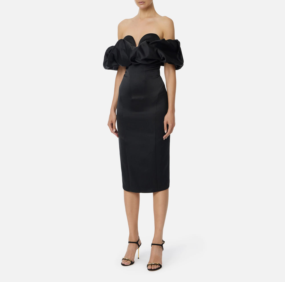 Abito in duchesse con scollo 3D