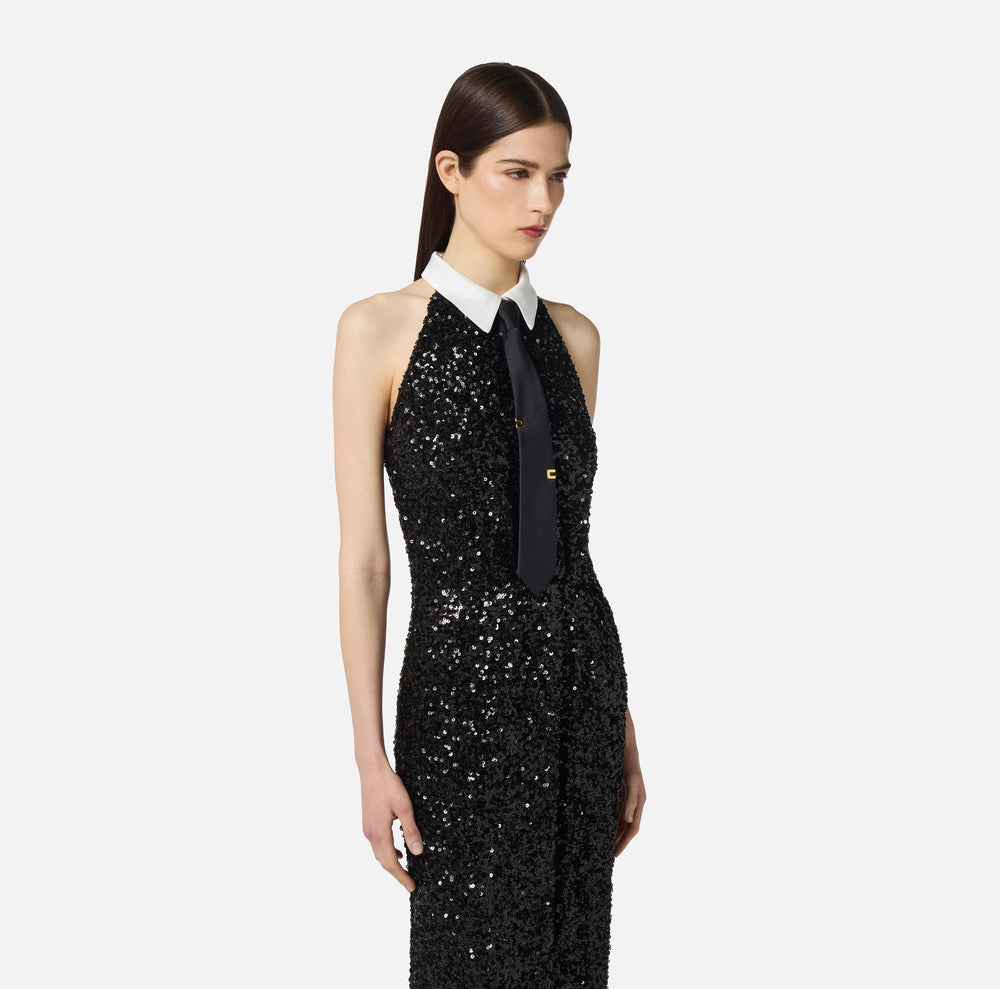 Red Carpet-Kleid mit in Pailletten und Krawatte