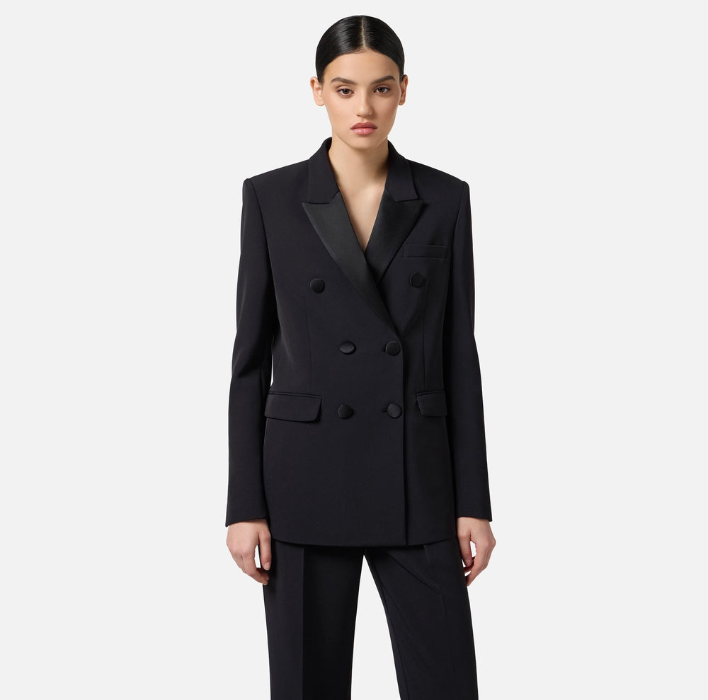 Giacca in crêpe leggero con dettagli in raso