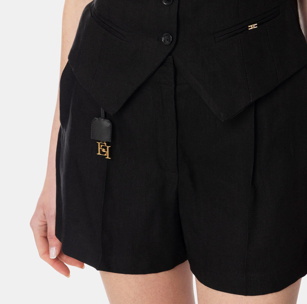 Shorts aus Gabardine aus Leinengemisch