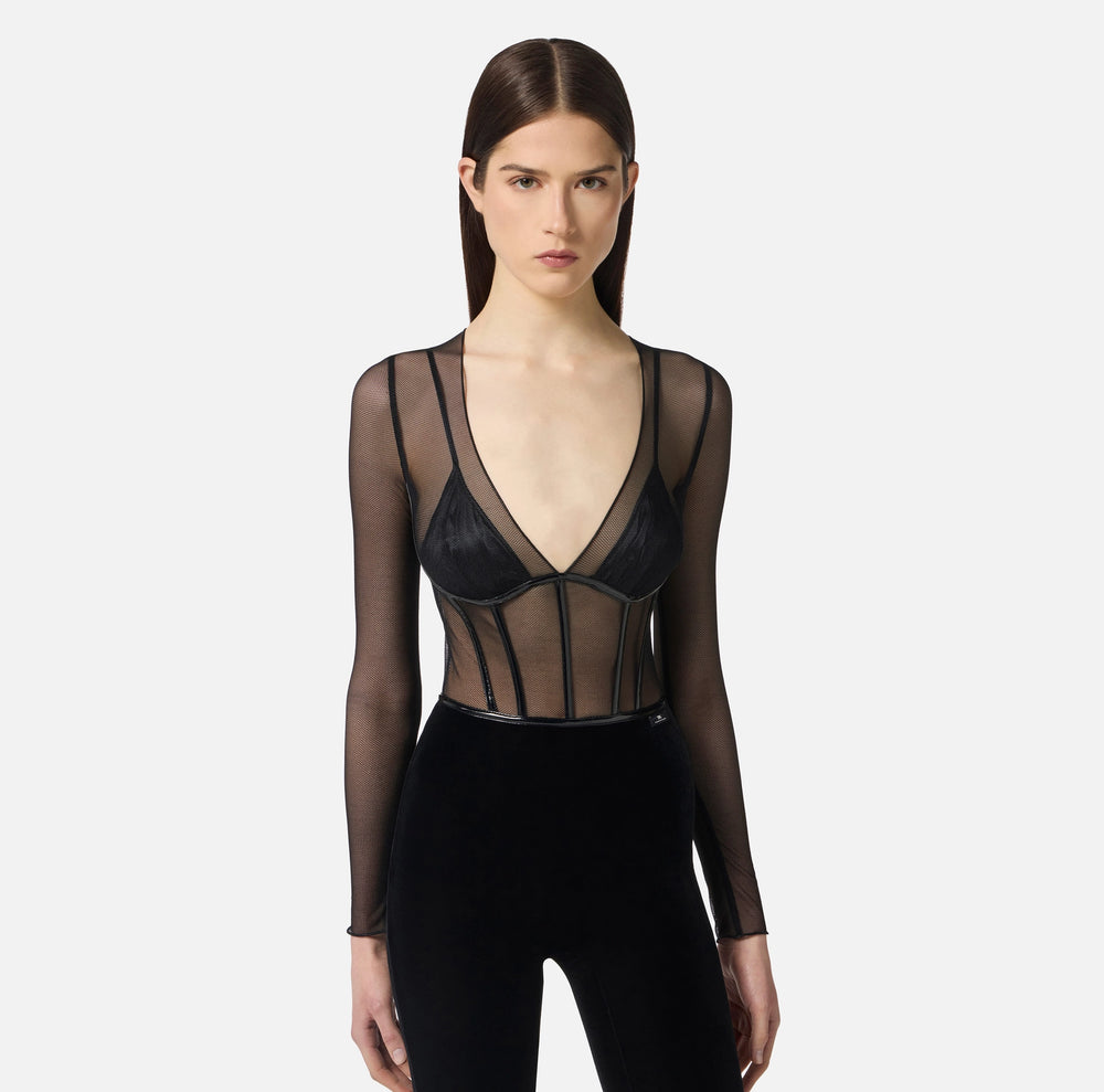 Tuta in tulle e velluto con dettagli in vinile