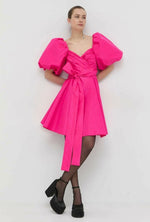 KURZES TAFTKLEID