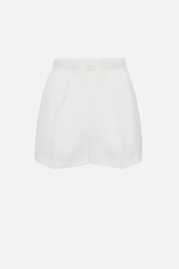 Shorts mit Logo-Spitze